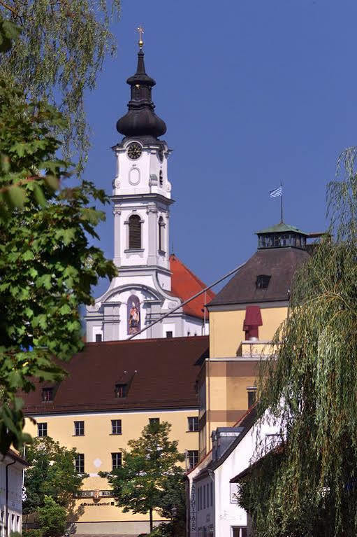 فندق التومنسترفي  Brauereigasthof Maierbrau المظهر الخارجي الصورة